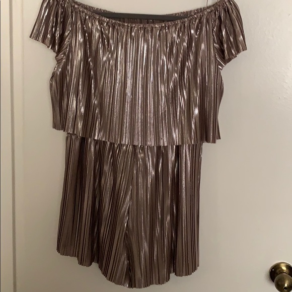 Romper - Picture 3 of 4